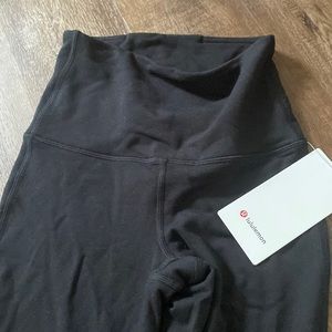 Wunder Lounge Lululemon Leggings